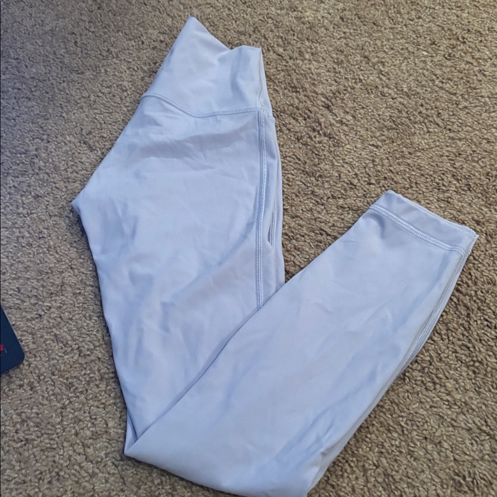 Lululemon Athletica Light Lavender Leggings 25” Inseam size 0